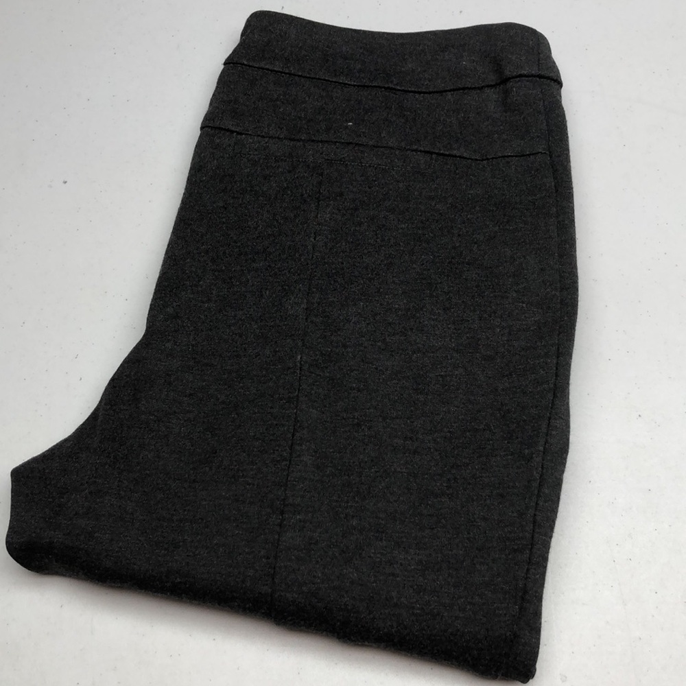 LIKE NEW REITMANS GRAY HI-RISE STRETCH PANTS 5/28x30 ⭐️